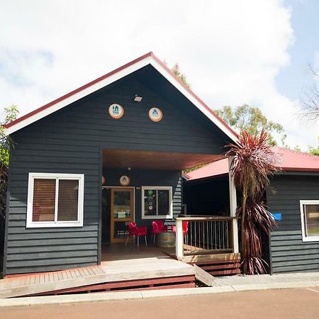 Хостел Margaret River Backpackers Yha Экстерьер фото