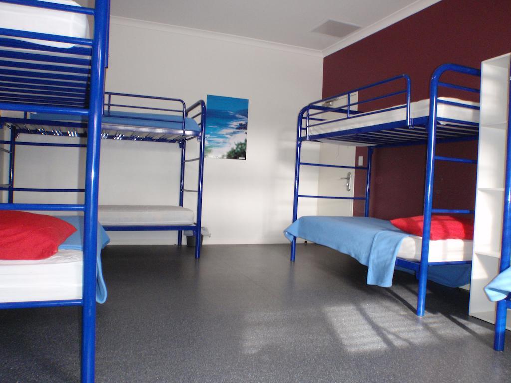 Хостел Margaret River Backpackers Yha Номер фото