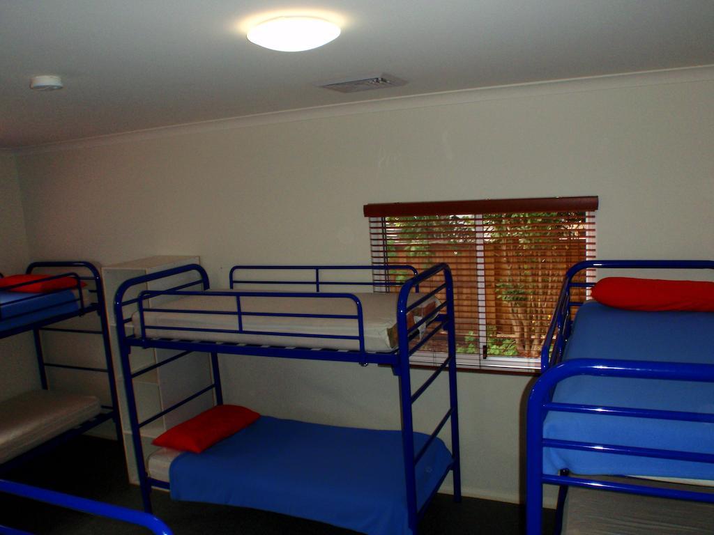 Хостел Margaret River Backpackers Yha Номер фото