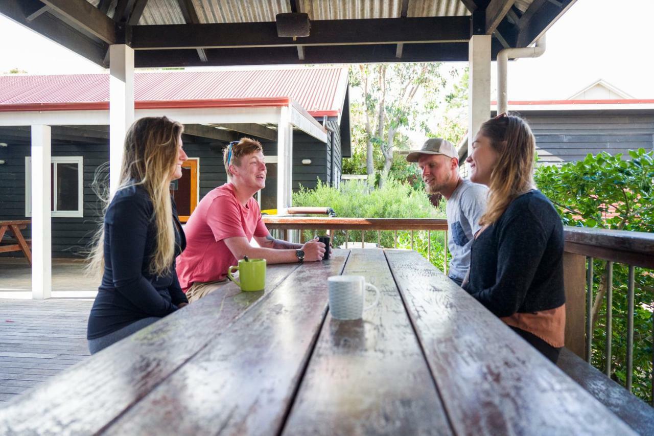 Хостел Margaret River Backpackers Yha Экстерьер фото